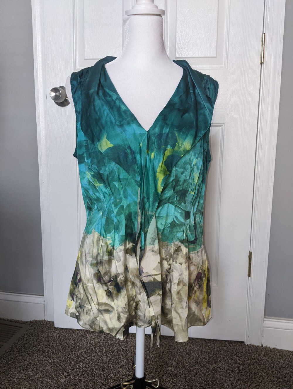 Tahari Watercolor Silk Top M
